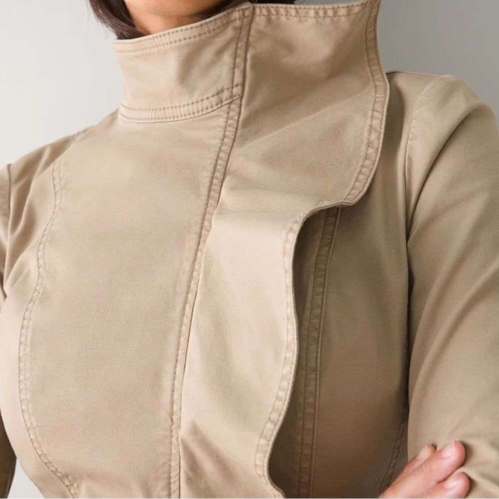 White House Black Market Ruffle Front Jacket - Picture 4 of 17